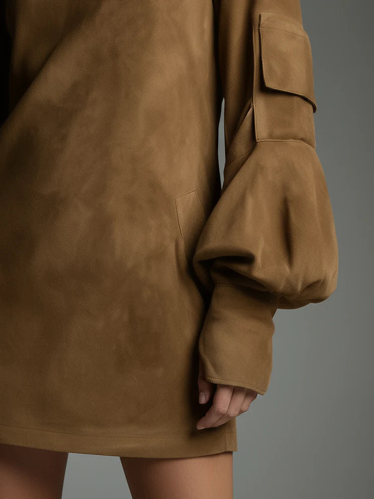 Beli · Minivestido holgado de ante con cuello alto