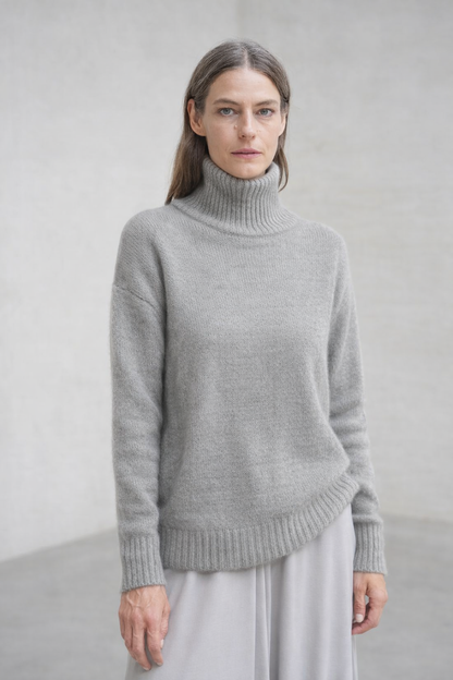 Blanca | Jersey cuello alto en cachemir