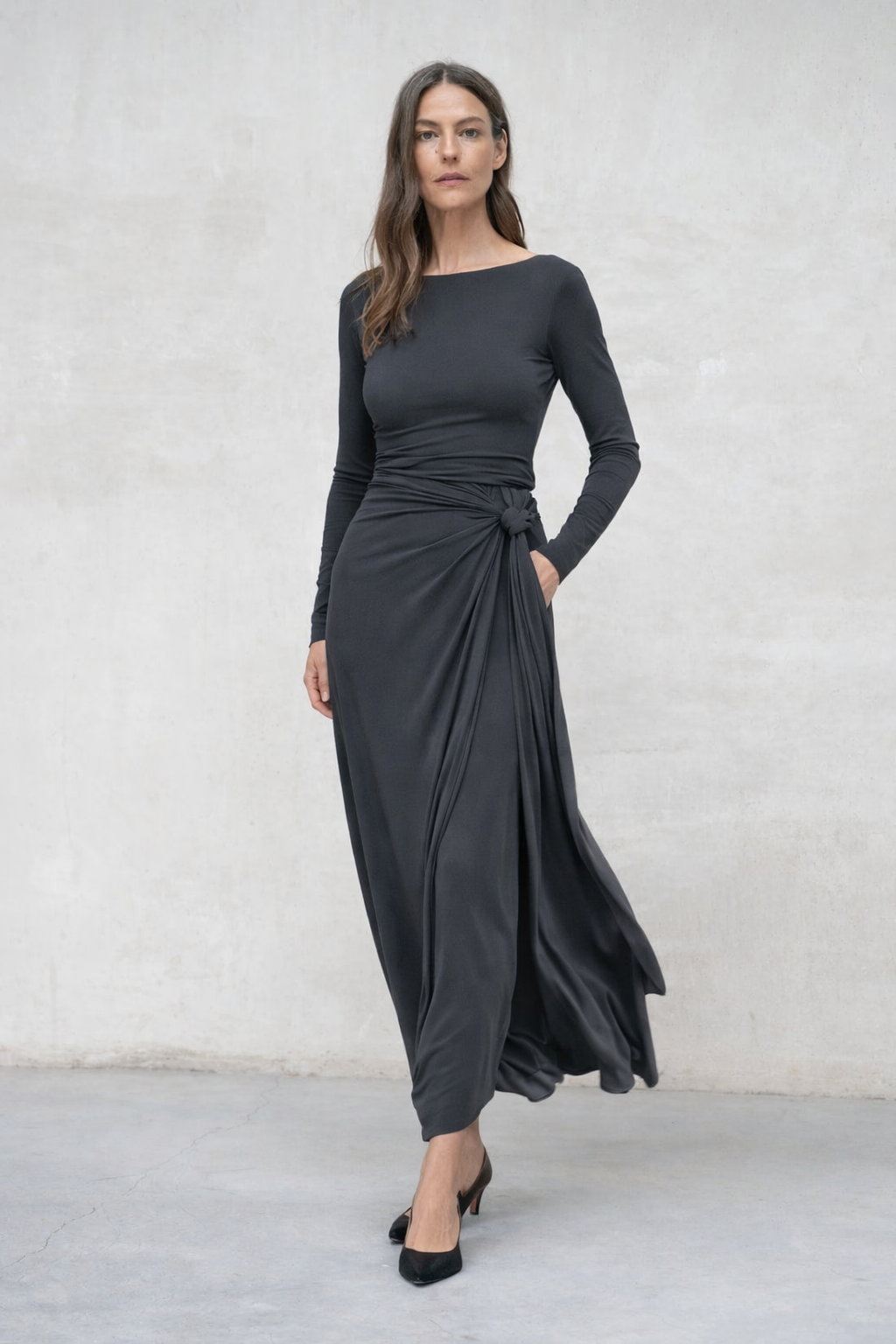 Naiara ❘ Vestido maxi con nudo lateral